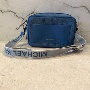 NWT Michael Kors Jet Set Nylon blue crossbody bag